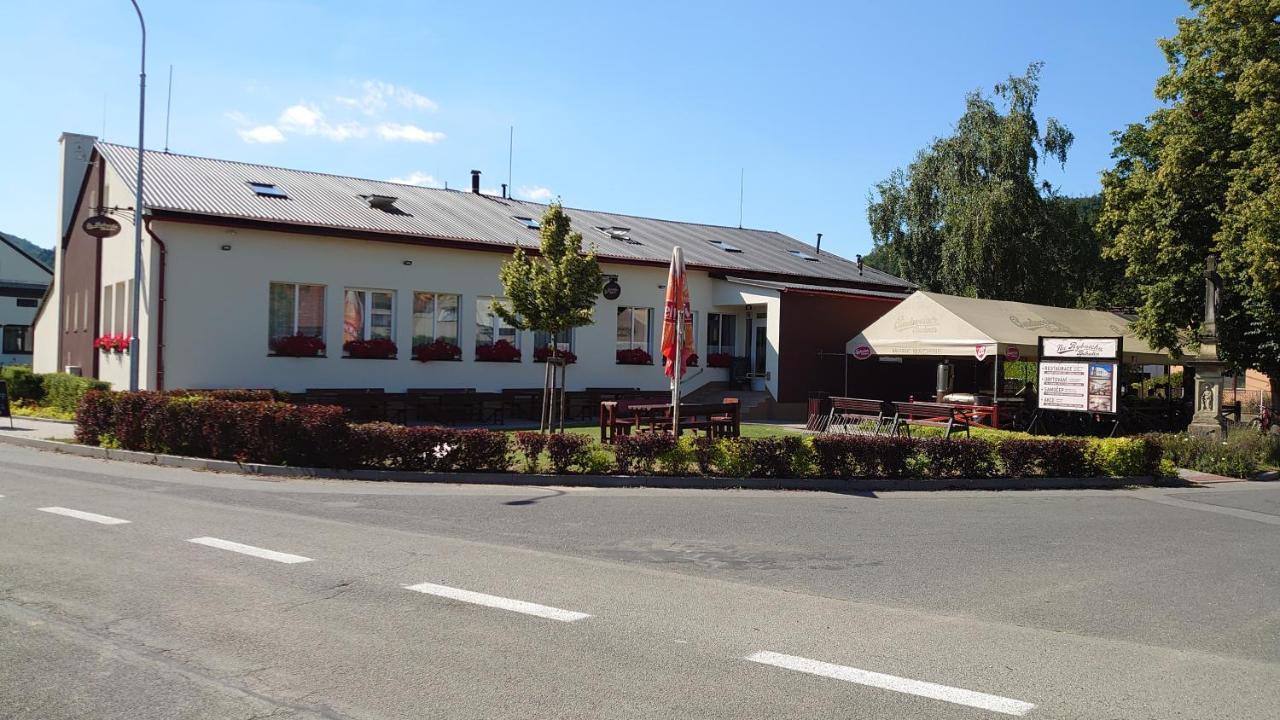 Na Rybnicku Bohutin Hotel Exterior photo