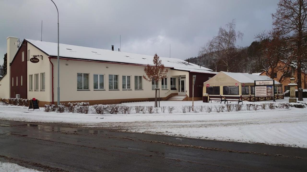 Na Rybnicku Bohutin Hotel Exterior photo